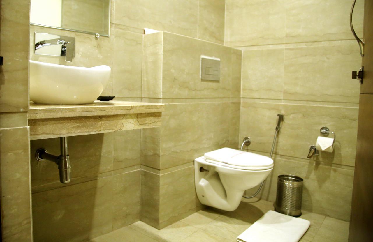 Sallow Royal Suites 암리차르 외부 사진